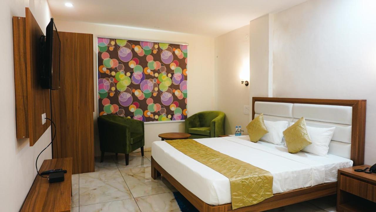 Hotel Northwind, Kharar, Mohali Екстериор снимка