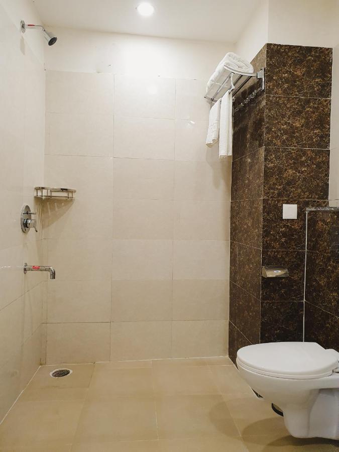 Hotel Northwind, Kharar, Mohali Екстериор снимка