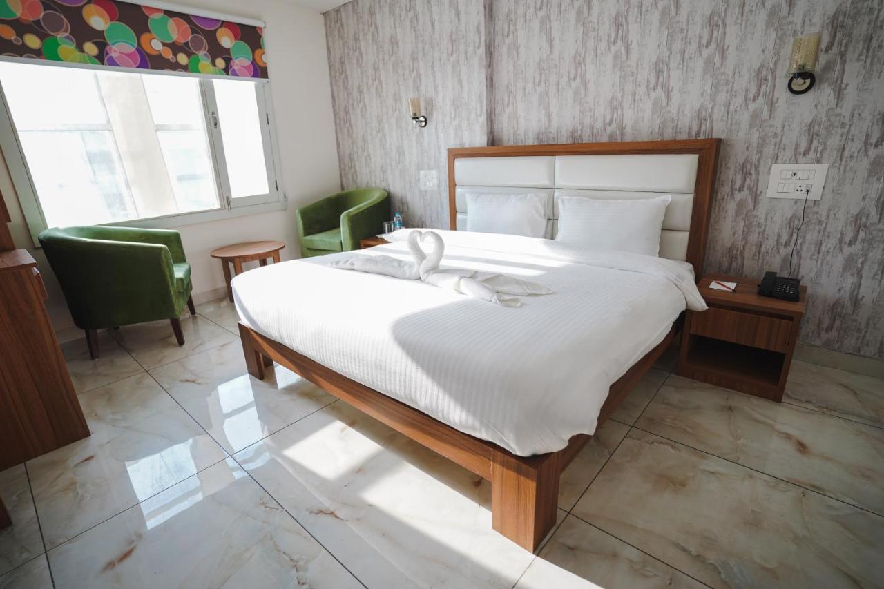 Hotel Northwind, Kharar, Mohali Екстериор снимка