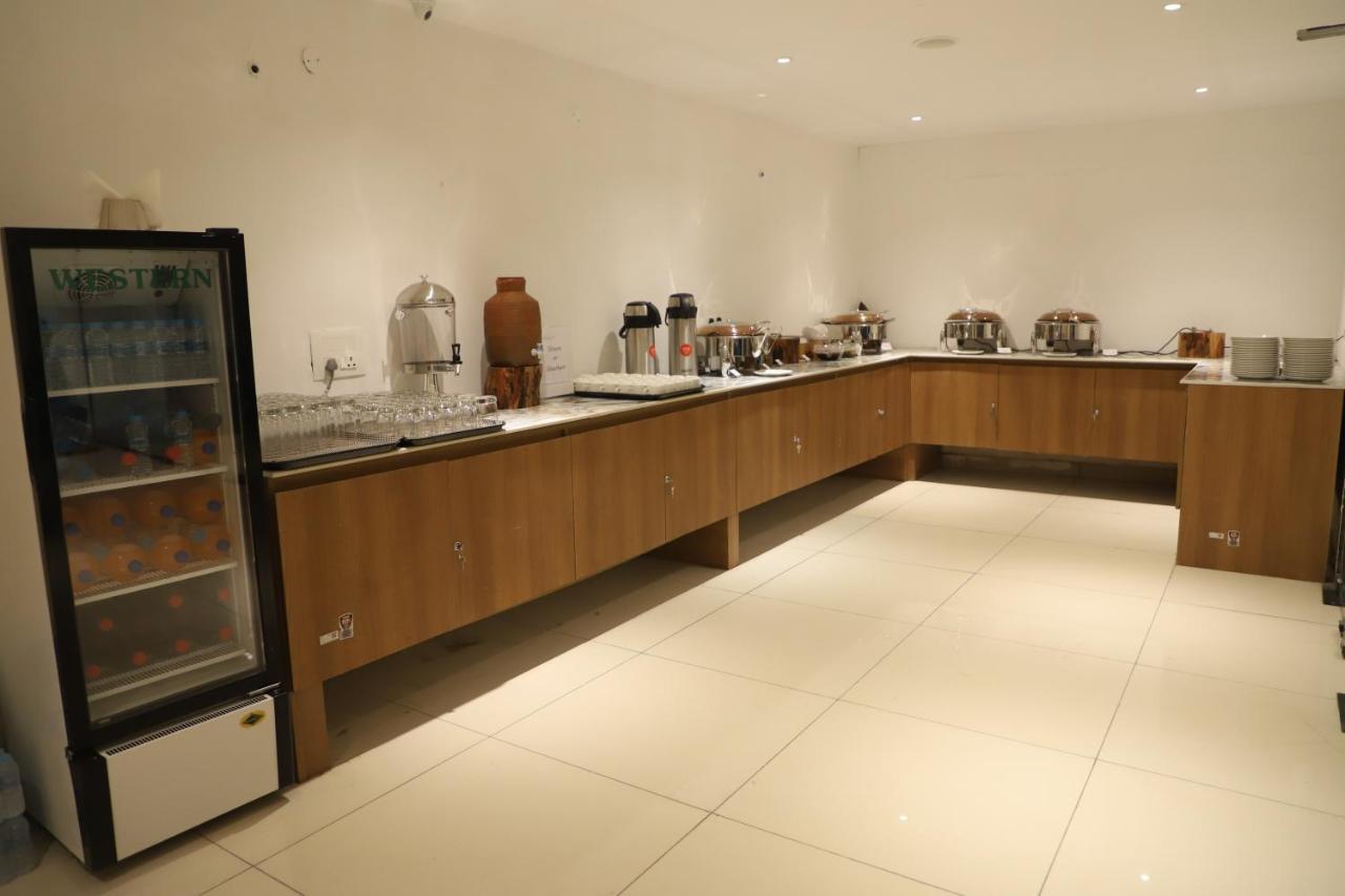 Hotel Northwind, Kharar, Mohali Екстериор снимка