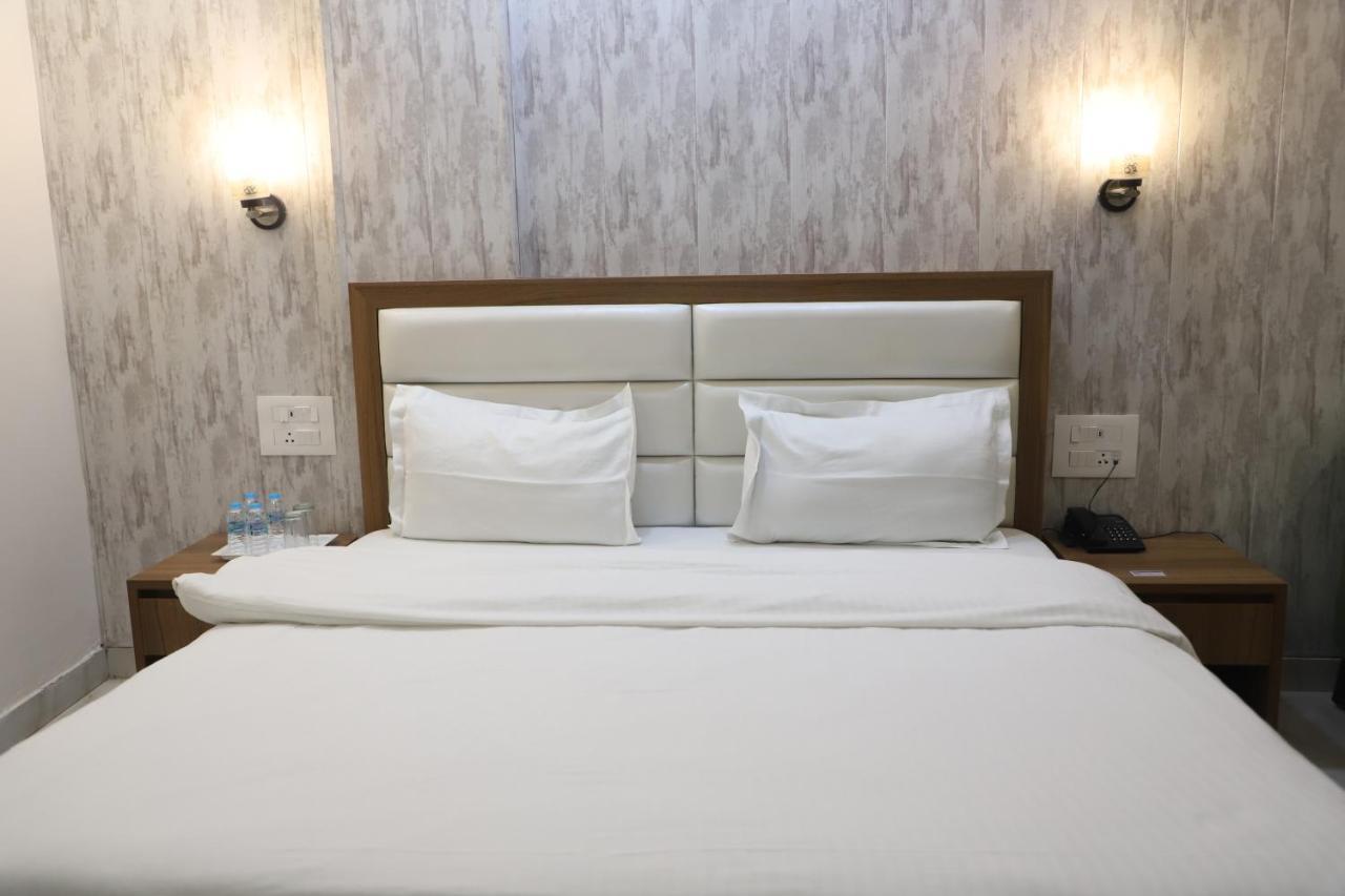 Hotel Northwind, Kharar, Mohali Екстериор снимка